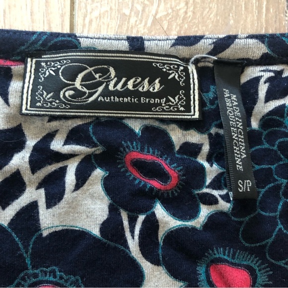 Guess Floral Print Tie Waist Dress in Red & Black Size S - Picture 11 of 13